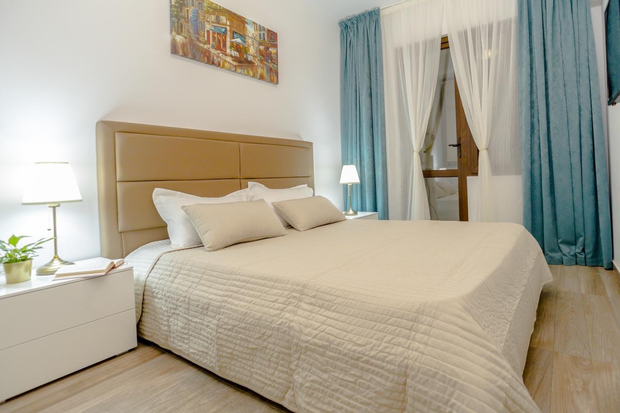 Conceptht Regim Hotelier Iasi Exterior foto